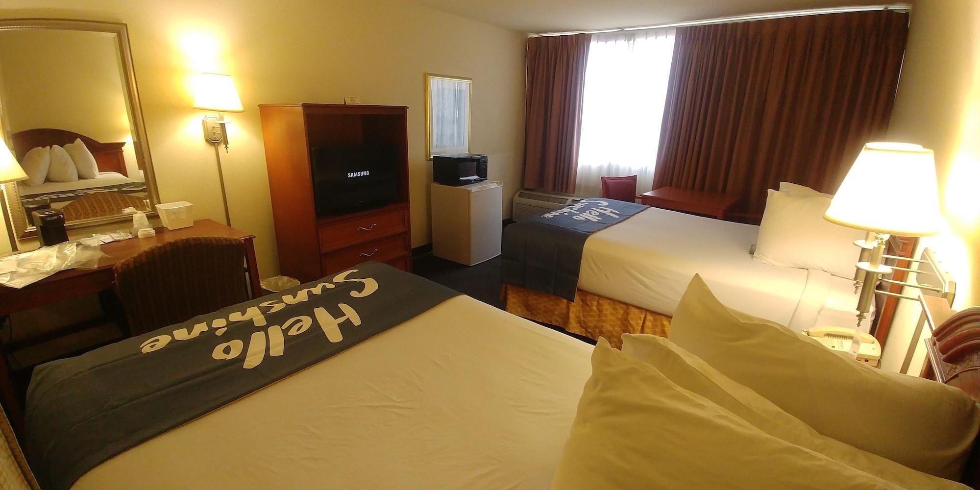 Days Inn By Wyndham Sidney Oh מראה חיצוני תמונה