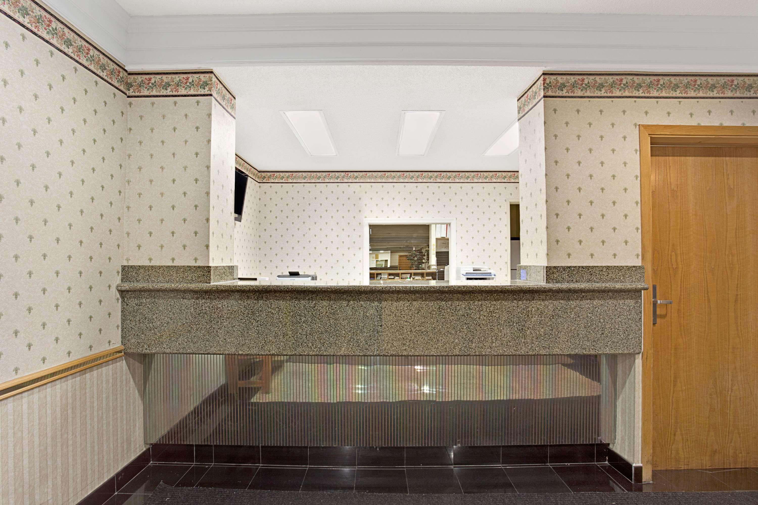 Days Inn By Wyndham Sidney Oh מראה חיצוני תמונה