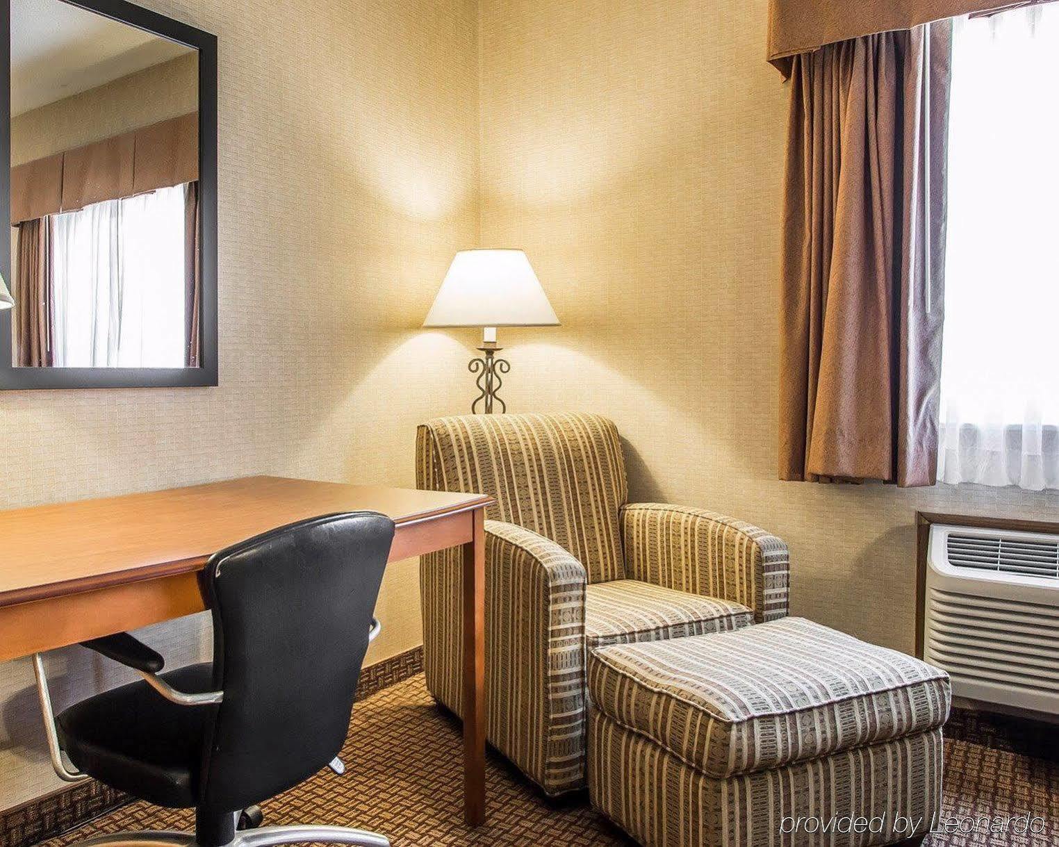 Days Inn By Wyndham Sidney Oh מראה חיצוני תמונה