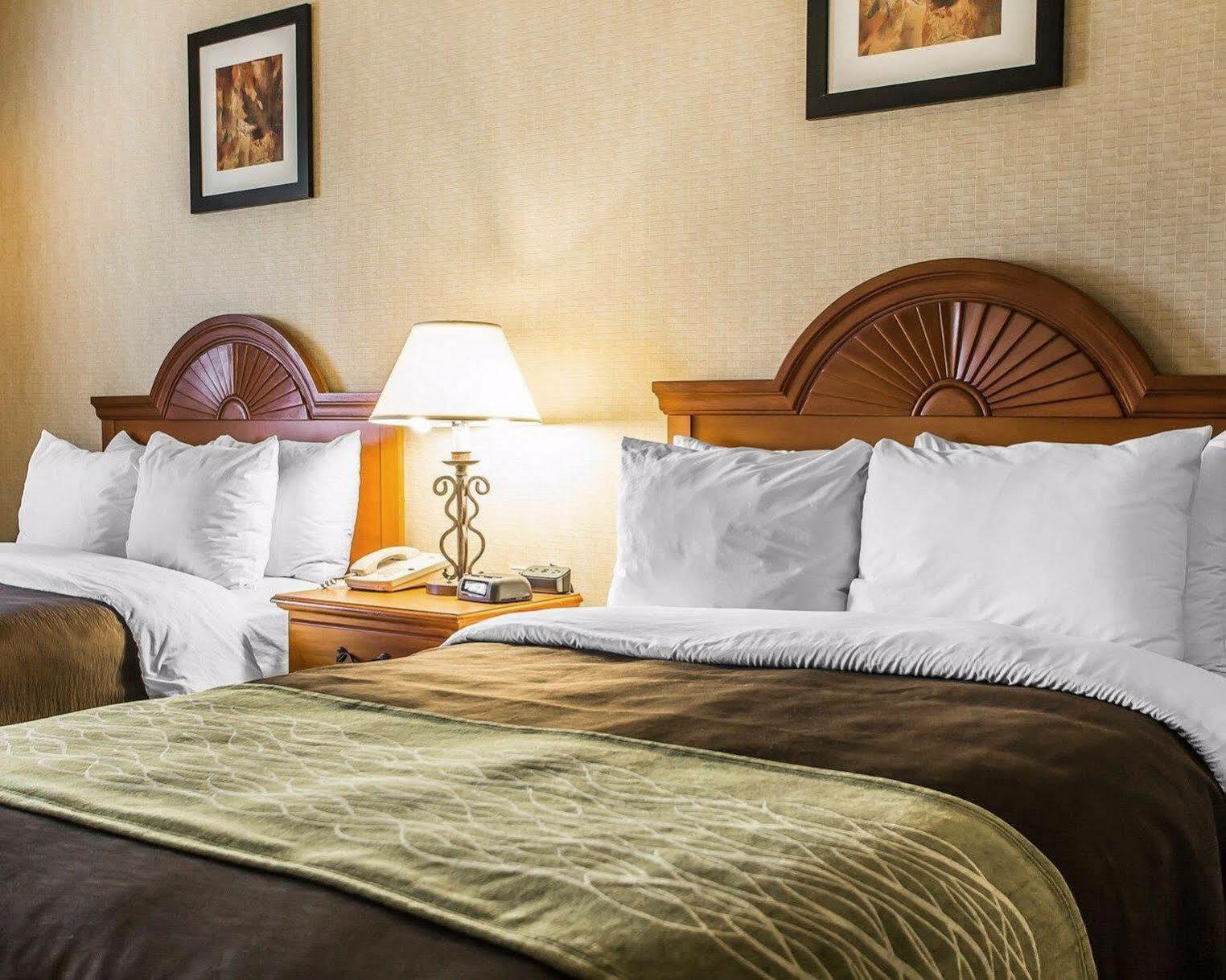 Days Inn By Wyndham Sidney Oh מראה חיצוני תמונה